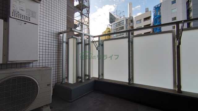 Room image 10