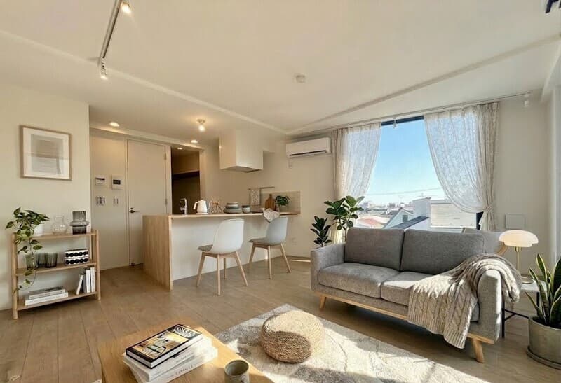 Room image 10