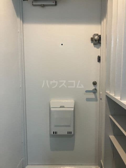 Room image 11