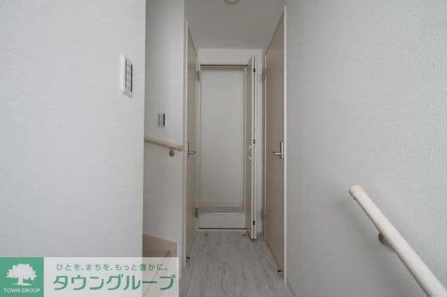 Room image 11