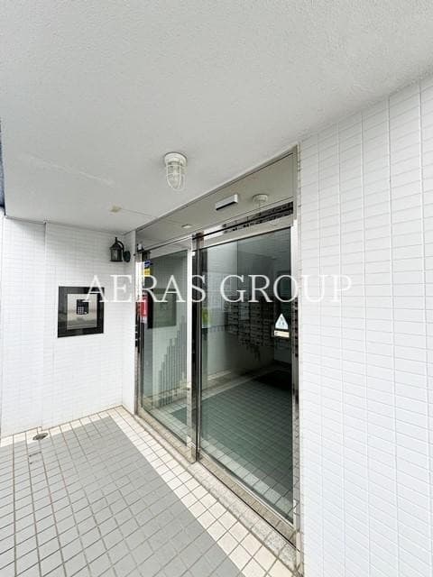 Preview interior of Lukure Aobadai