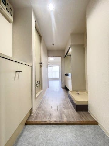 Room image 13