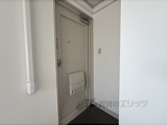 Room image 13