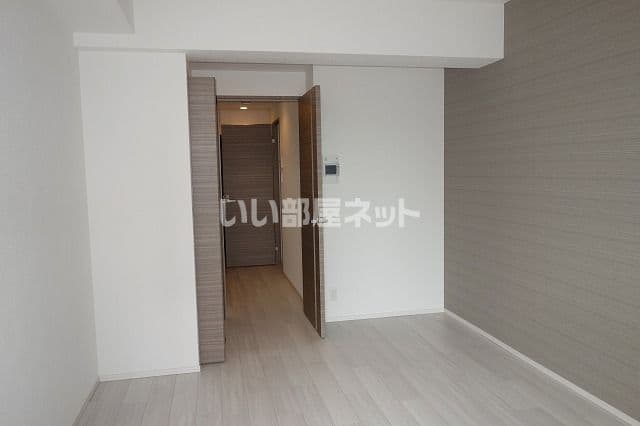 Preview interior of LaDouceur Aramoto