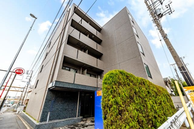 Main exterior of Ruble Mizonokuchi 103  