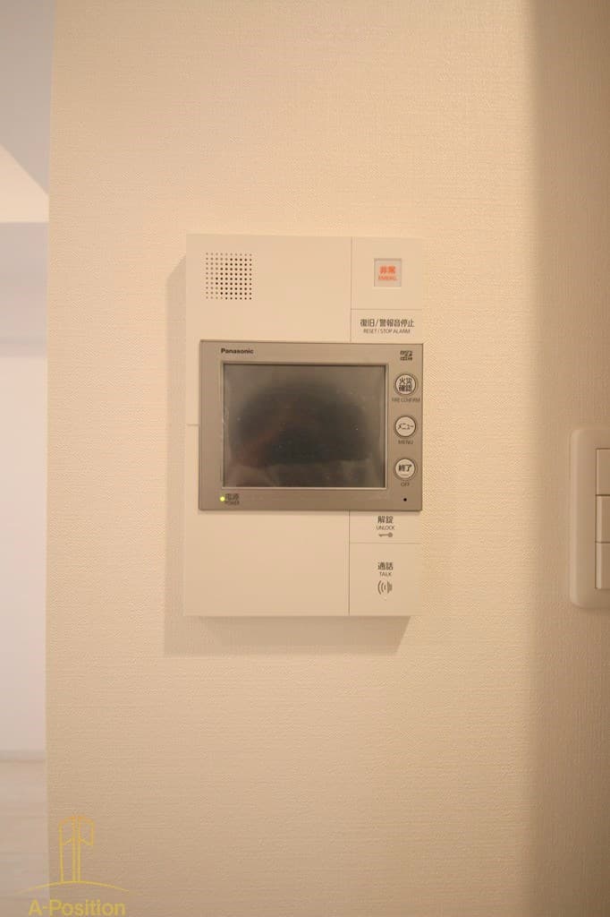 Room image 11