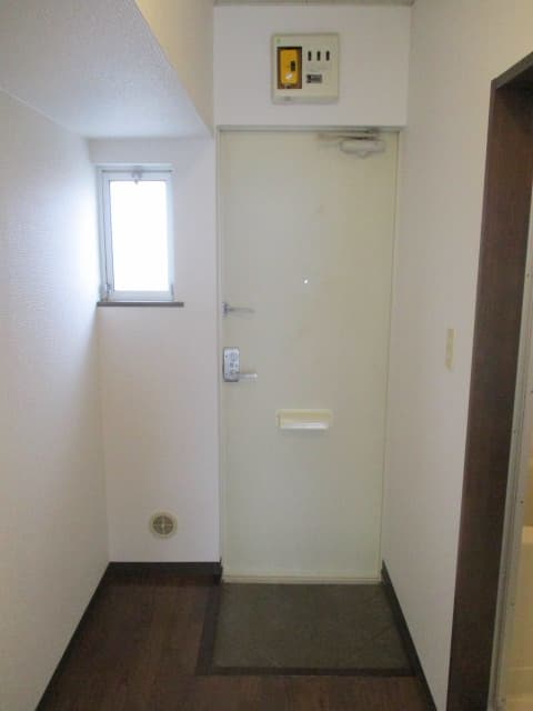Room image 13