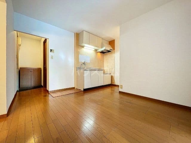 Preview interior of Green Park Koshigaya Building A 102