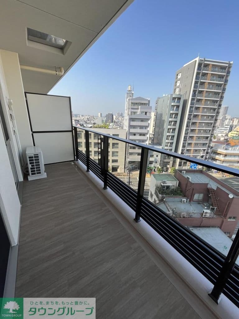 Room image 10