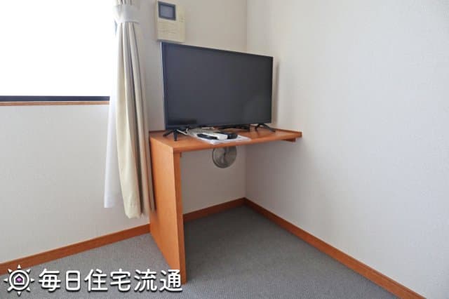 Room image 10