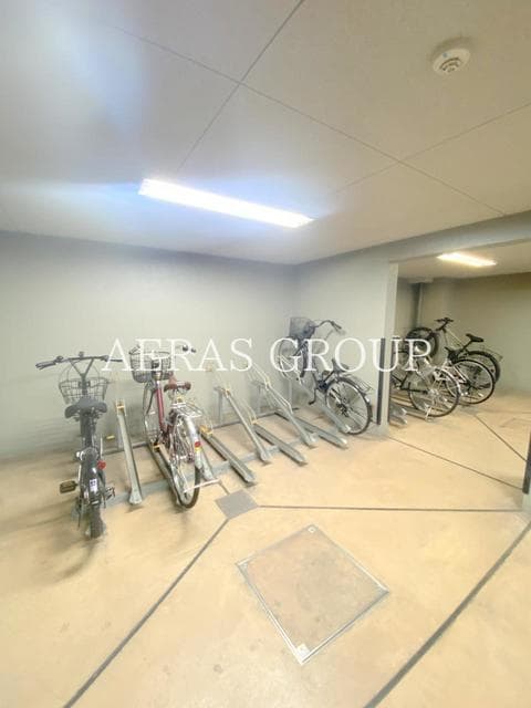 Room image 10