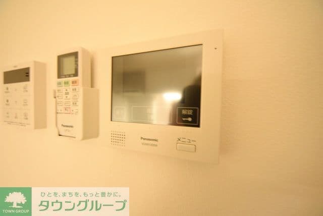 Room image 11