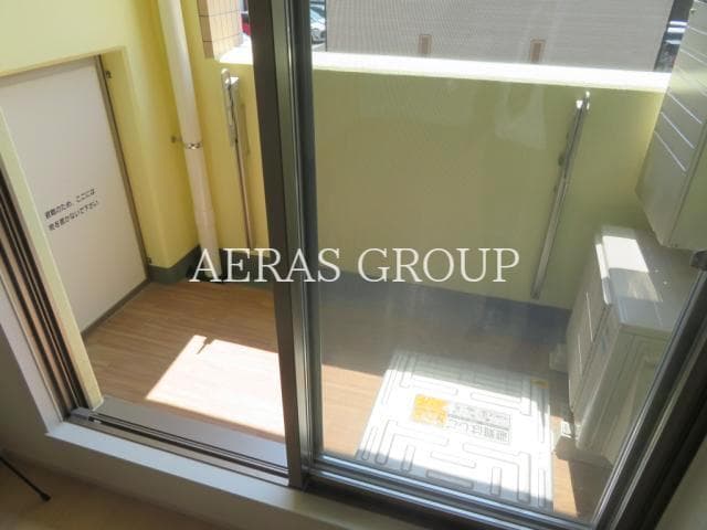 Room image 10