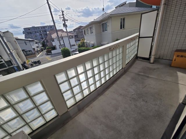Room image 10