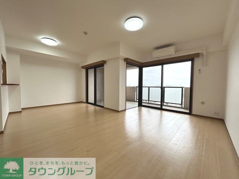 Preview interior of 🌸TC - Ribest Nishichiba