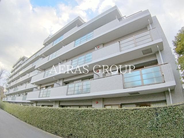 Main exterior of Hagiyama Park Homes  KM 🌳 