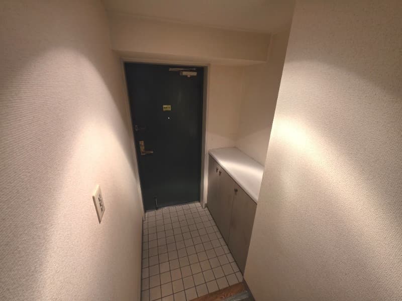 Room image 11
