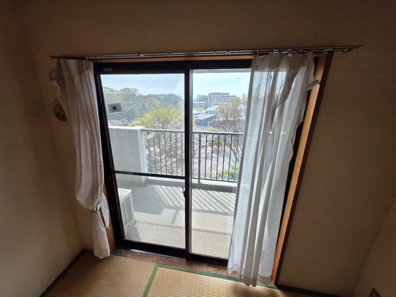 Room image 13