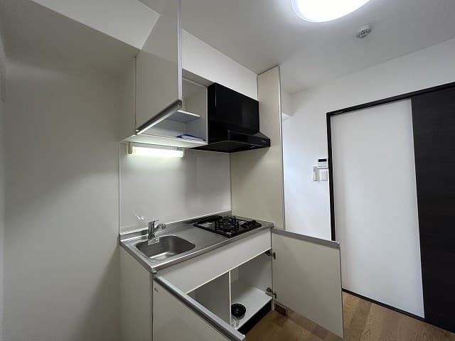 Preview interior of Gravis Saiin Takatsuji