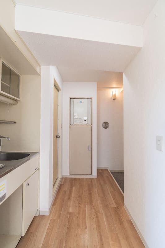 Room image 12