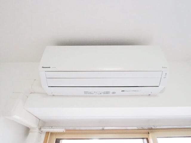 Room image 12