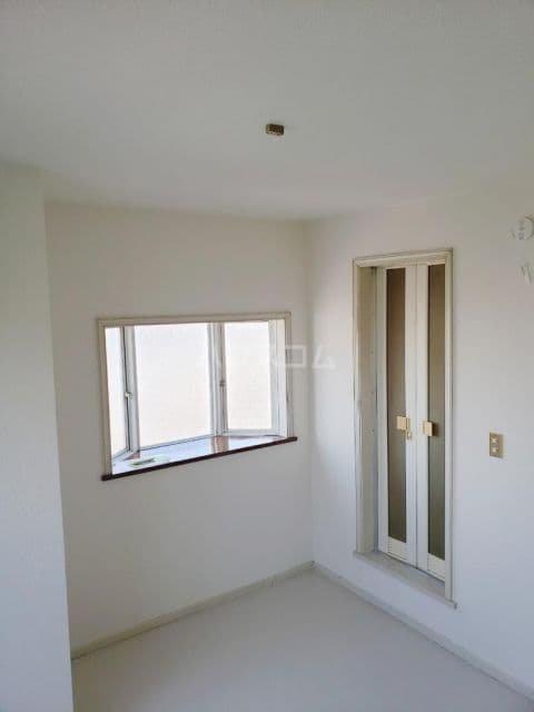 Preview interior of THT Fujigaoka