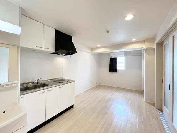 Preview interior of Asahi Plaza Takatsu First