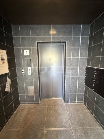 Room image 14