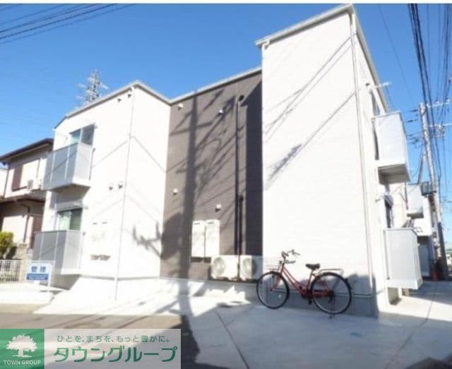 Main exterior of Villa Il Mare