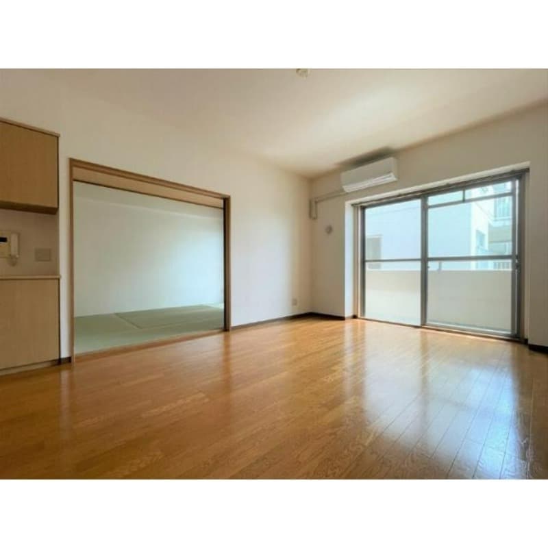 Preview interior of Grand Palace 37 202 