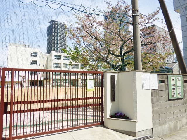 Room image 9