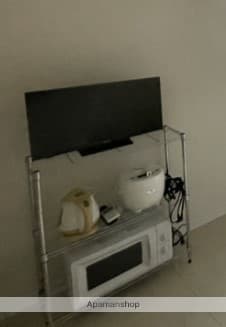 Room image 15