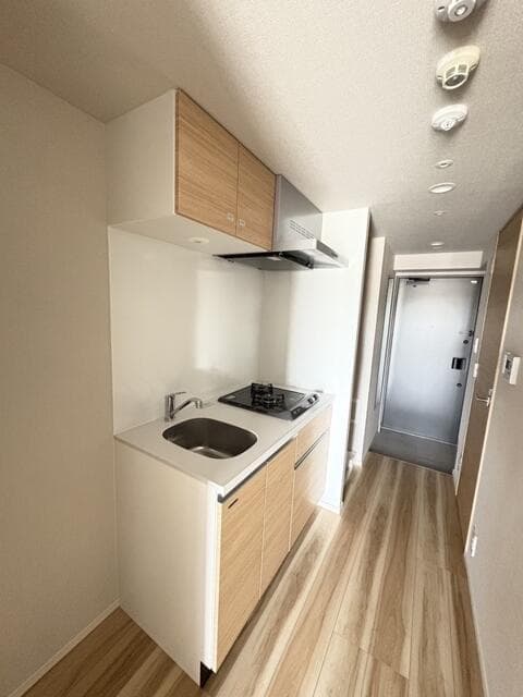 Preview interior of SHOKEN Residence Yokohama Senmachi 901  