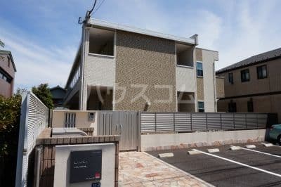 Main exterior of Libri Emaiyu