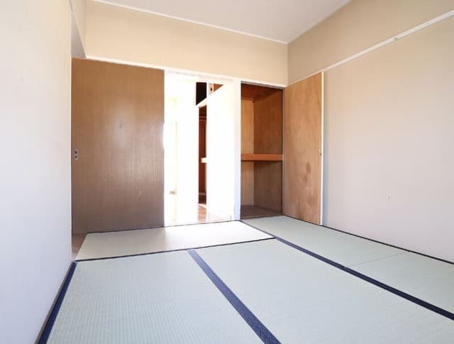 Preview interior of 🌷TC - Avenue Harajuku