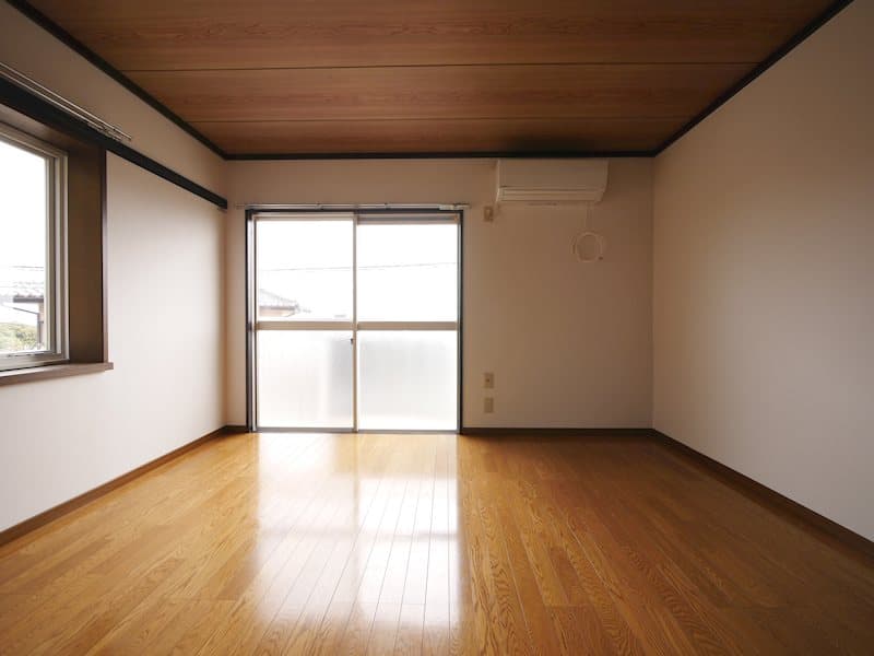 Preview interior of Quality Heights ✨[RT]