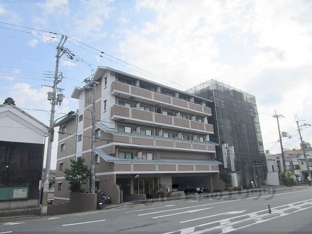 Main exterior of Presance Kyoto Nijo Castle Front