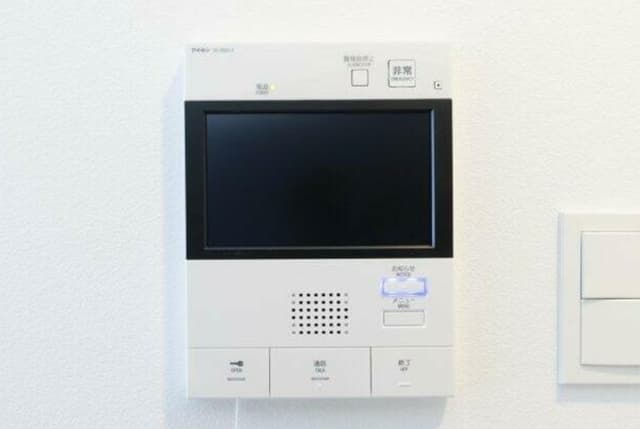 Room image 9