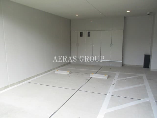 Room image 12