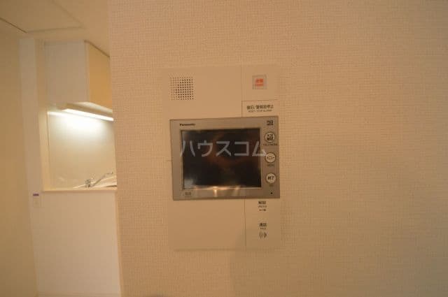 Room image 11