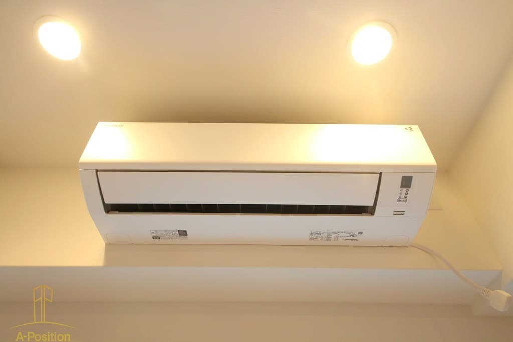 Room image 12