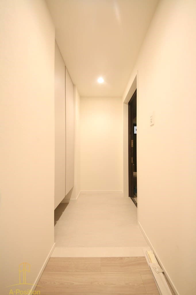 Room image 13