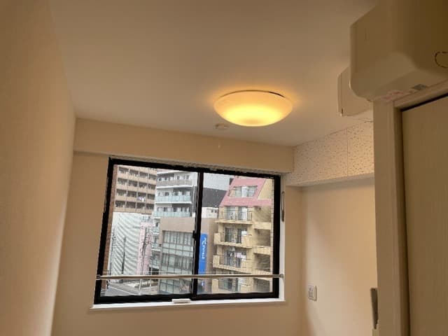 Room image 13