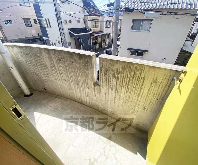 Room image 9