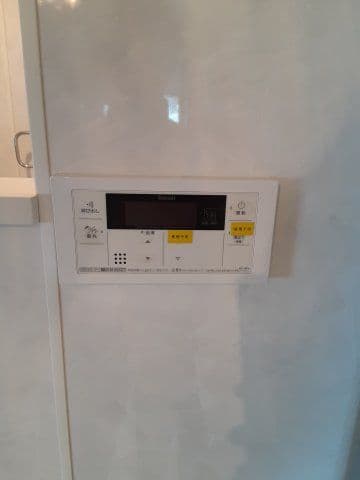 Room image 15