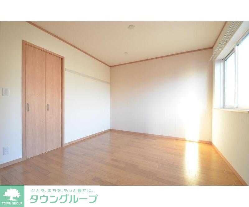 Preview interior of Sun Field ✨[RT]