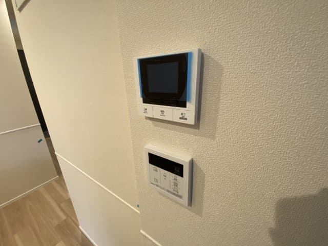 Room image 11