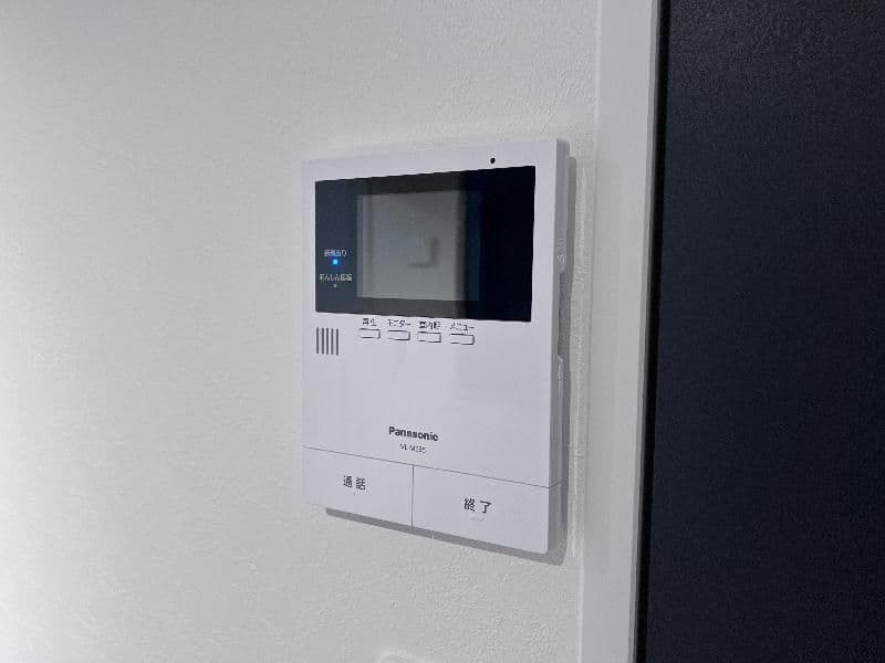 Room image 10
