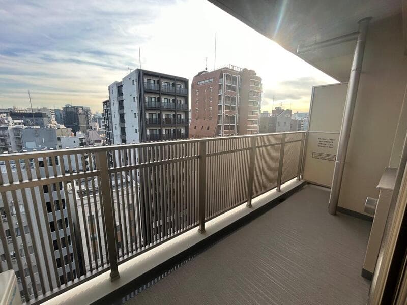 Room image 9