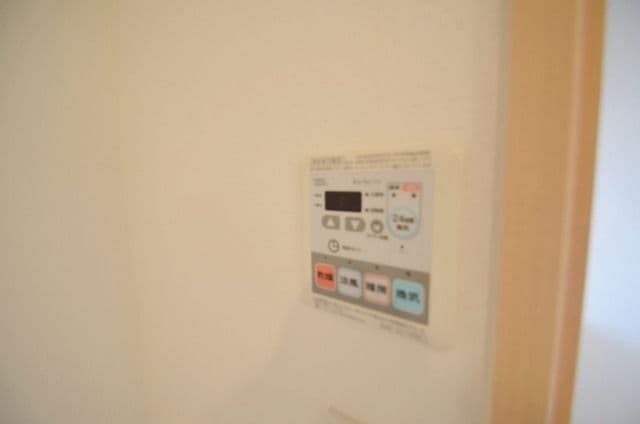 Room image 11